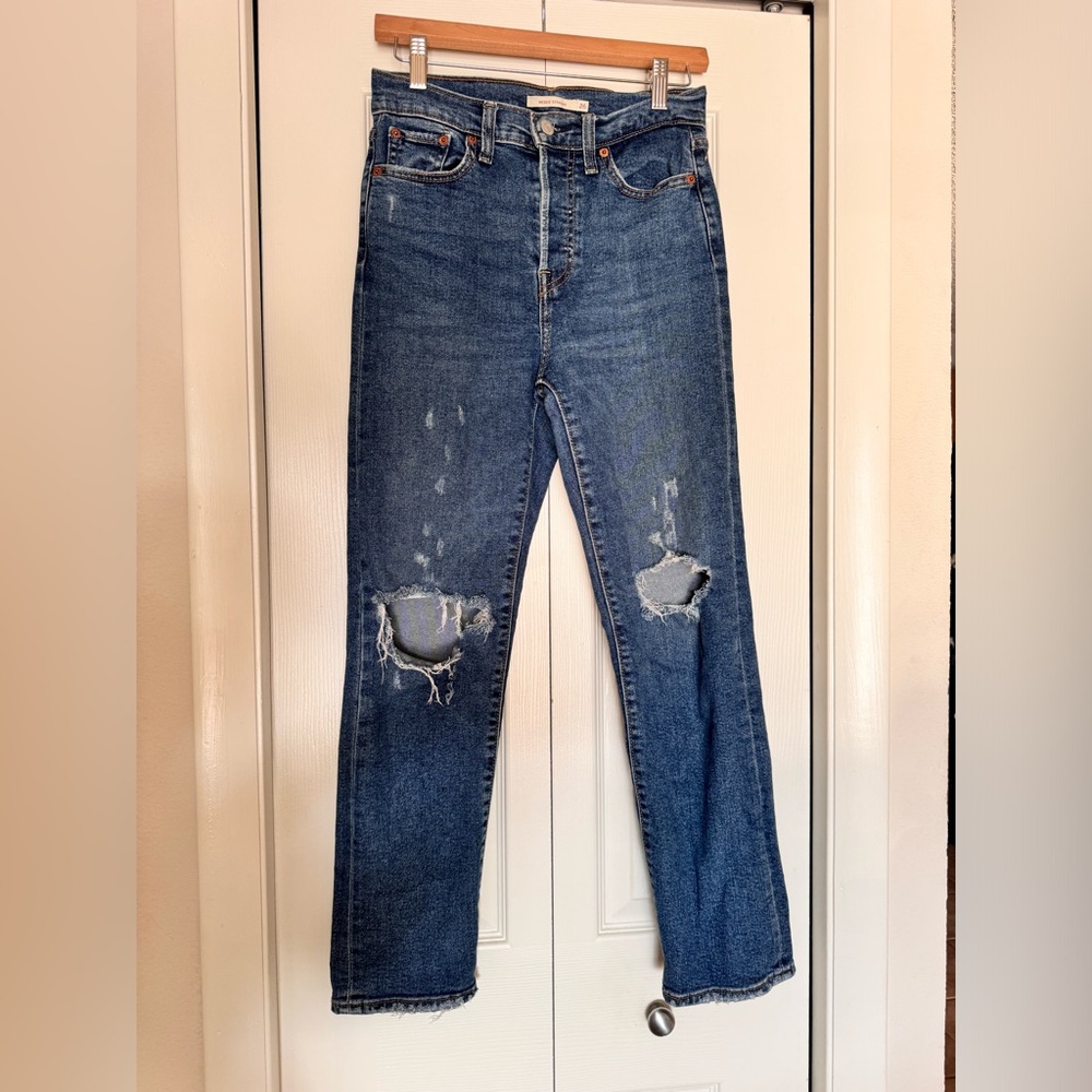 High Rise Ripped/Distressed Levi's Wedgie Straight Blue Jeans